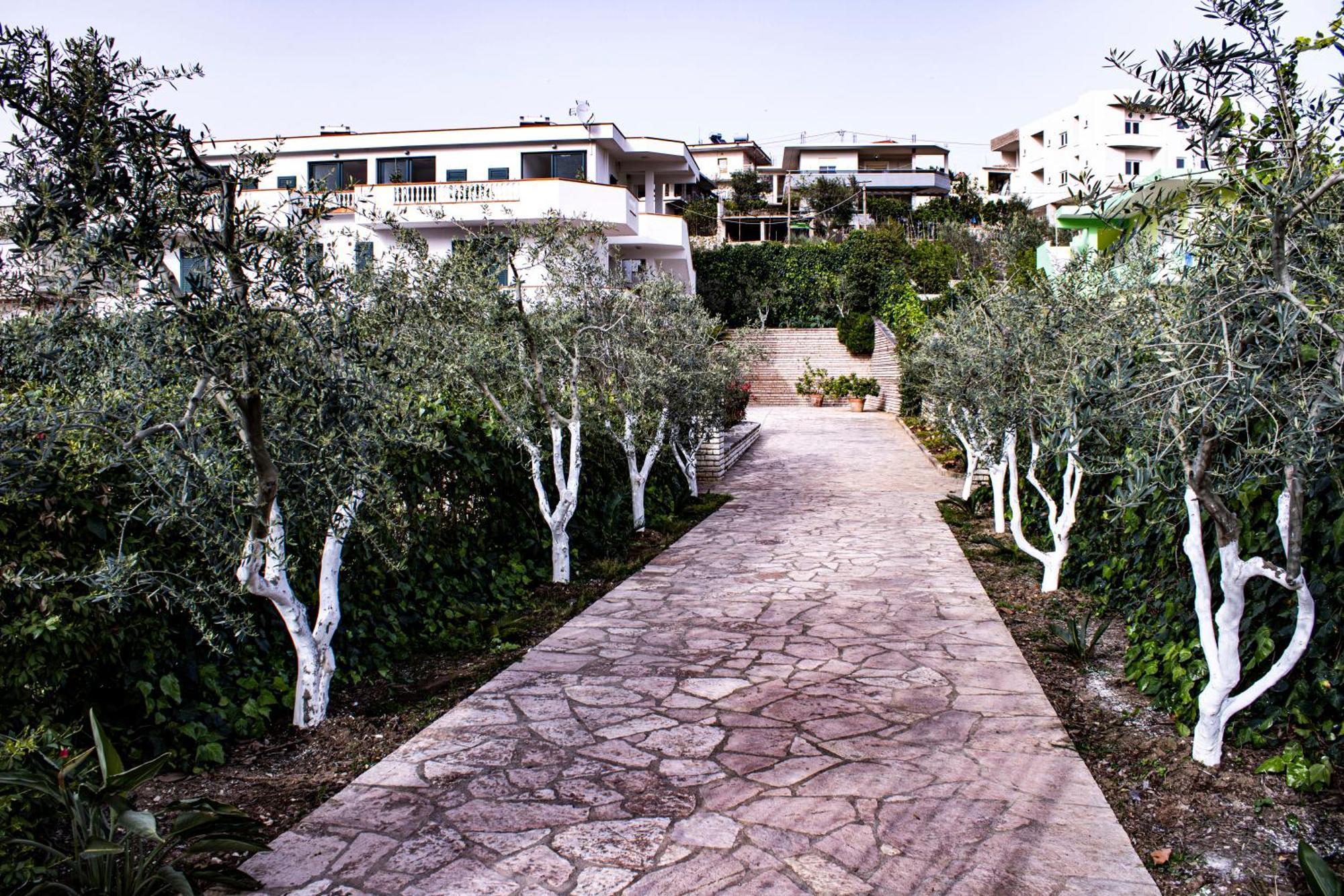 B&B La Quiete Cuke Exterior foto